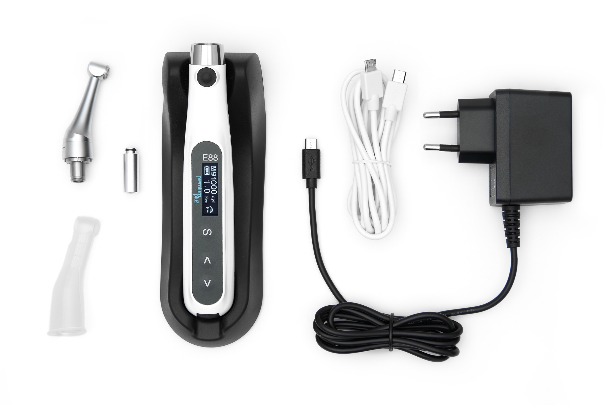 Kompletter Packungsinhalt des Premium Plus E88 Endomotors inklusive Ladegerät und Zubehör